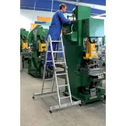 Günzburger Aluminium-Vielzweckleiter