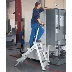 Zarges Plazastep P Sicherheitstreppe, klappbar