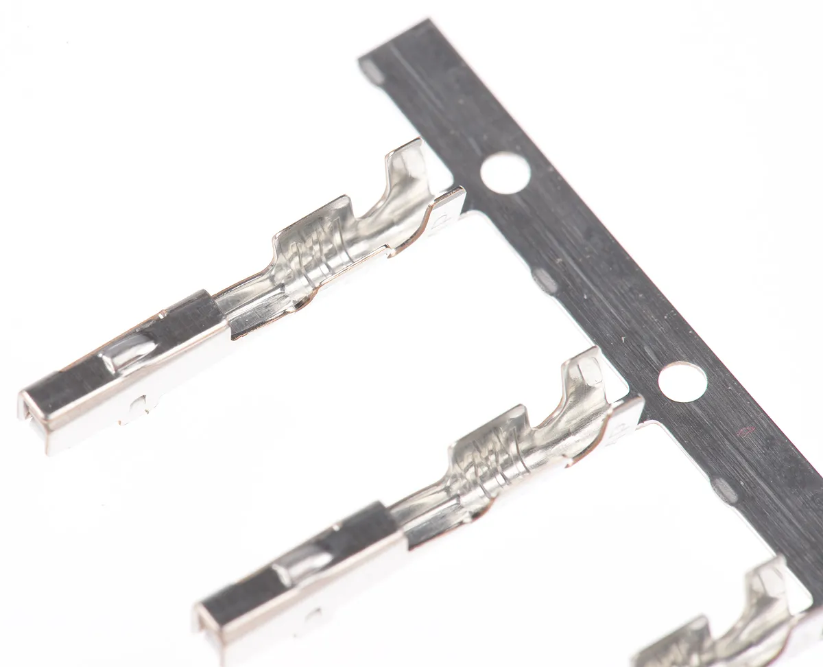 TE Connectivity MULTILOCK 040 II Crimp-Anschlussklemme für MULTILOCK .040/.070 Hybrid-E/A-Steckverbinder, Buchse,